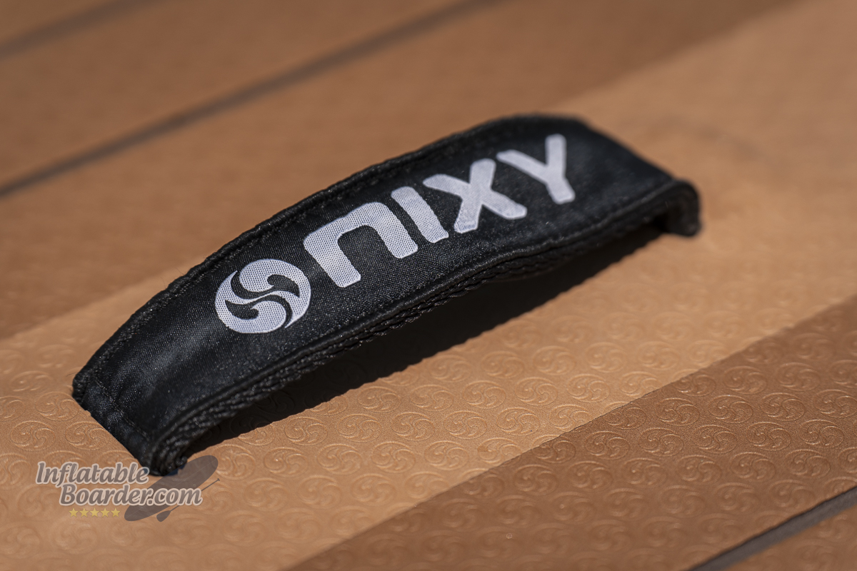 Nixy Monterey G5 iSUP carry handle and deck pad